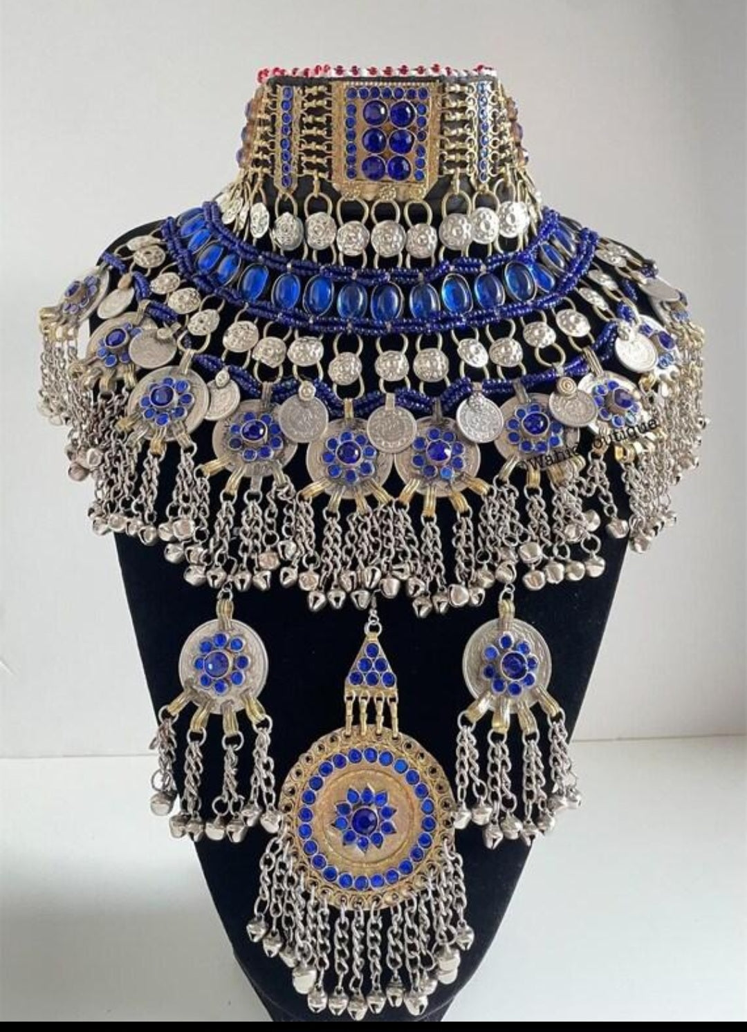 Jewelry & Accessories