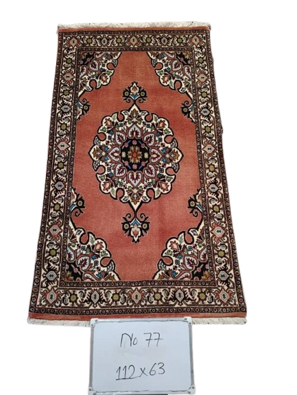 Authentic Qom Rug – Handwoven Natural Wool Persian Carpet, Premium Traditional Design